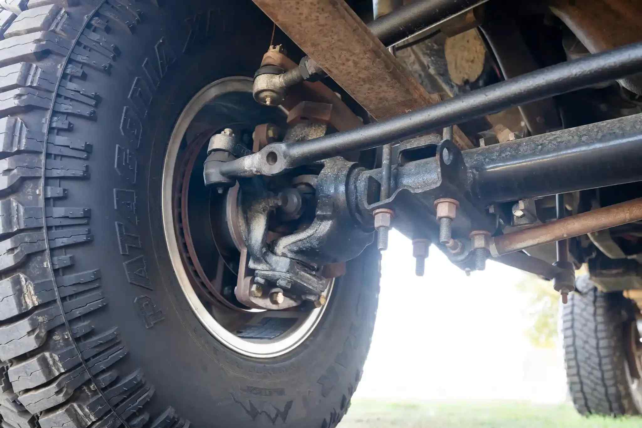7.3L Turbo Diesel-Powered 1975 Ford F-250 4×4