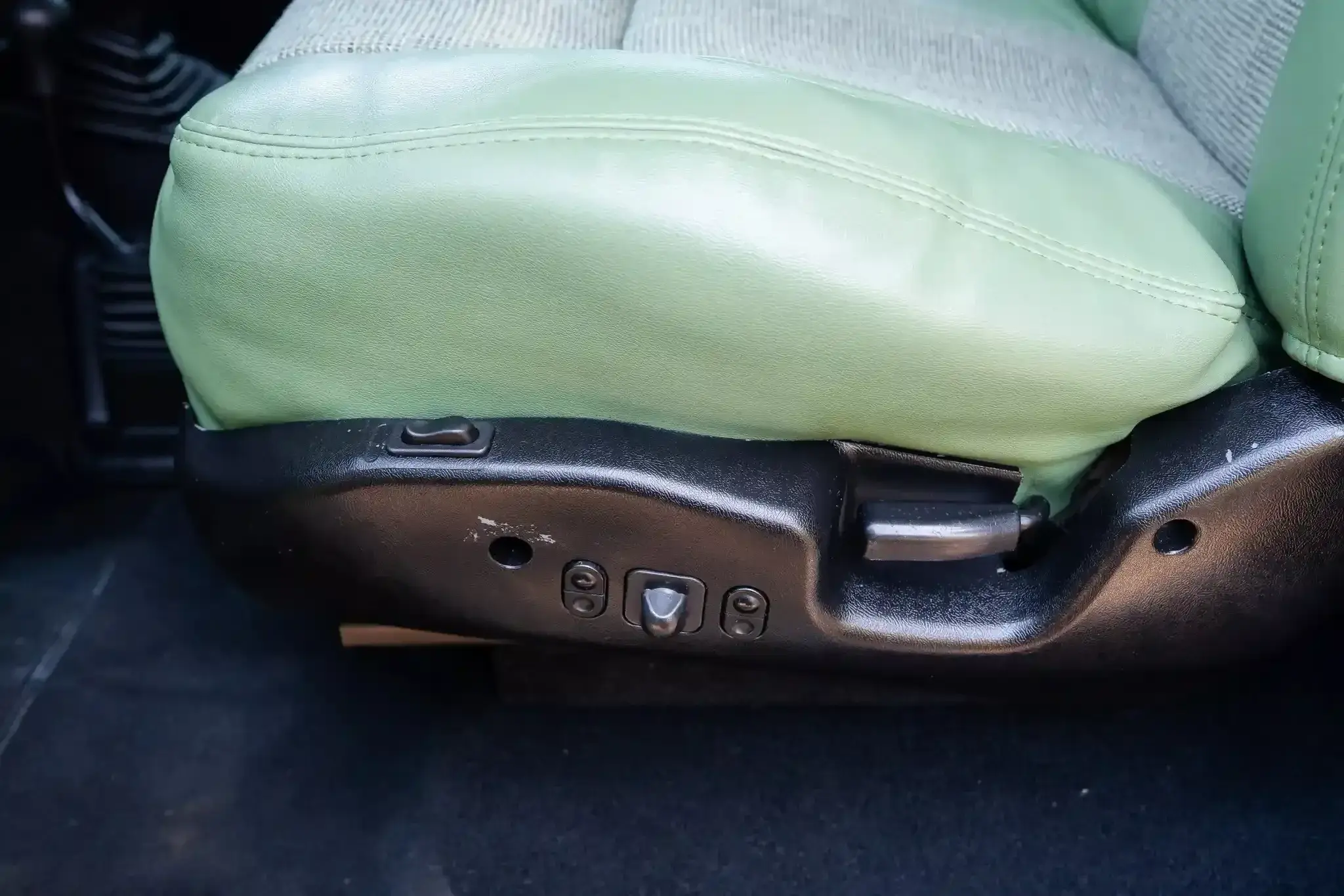 7.3L Turbo Diesel-Powered 1975 Ford F-250 4×4