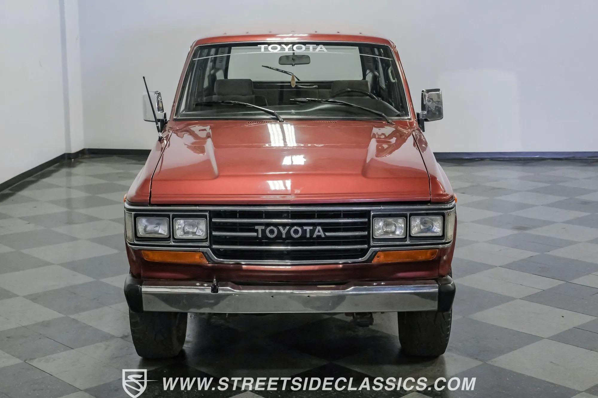 1988 Toyota Land Cruiser FJ62
