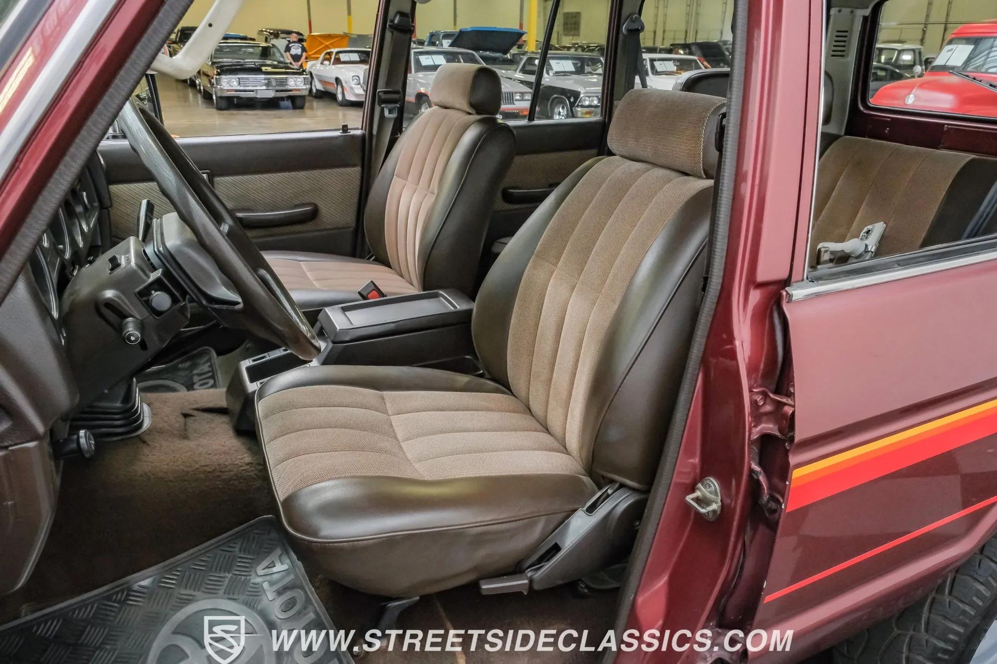 1988 Toyota Land Cruiser FJ62