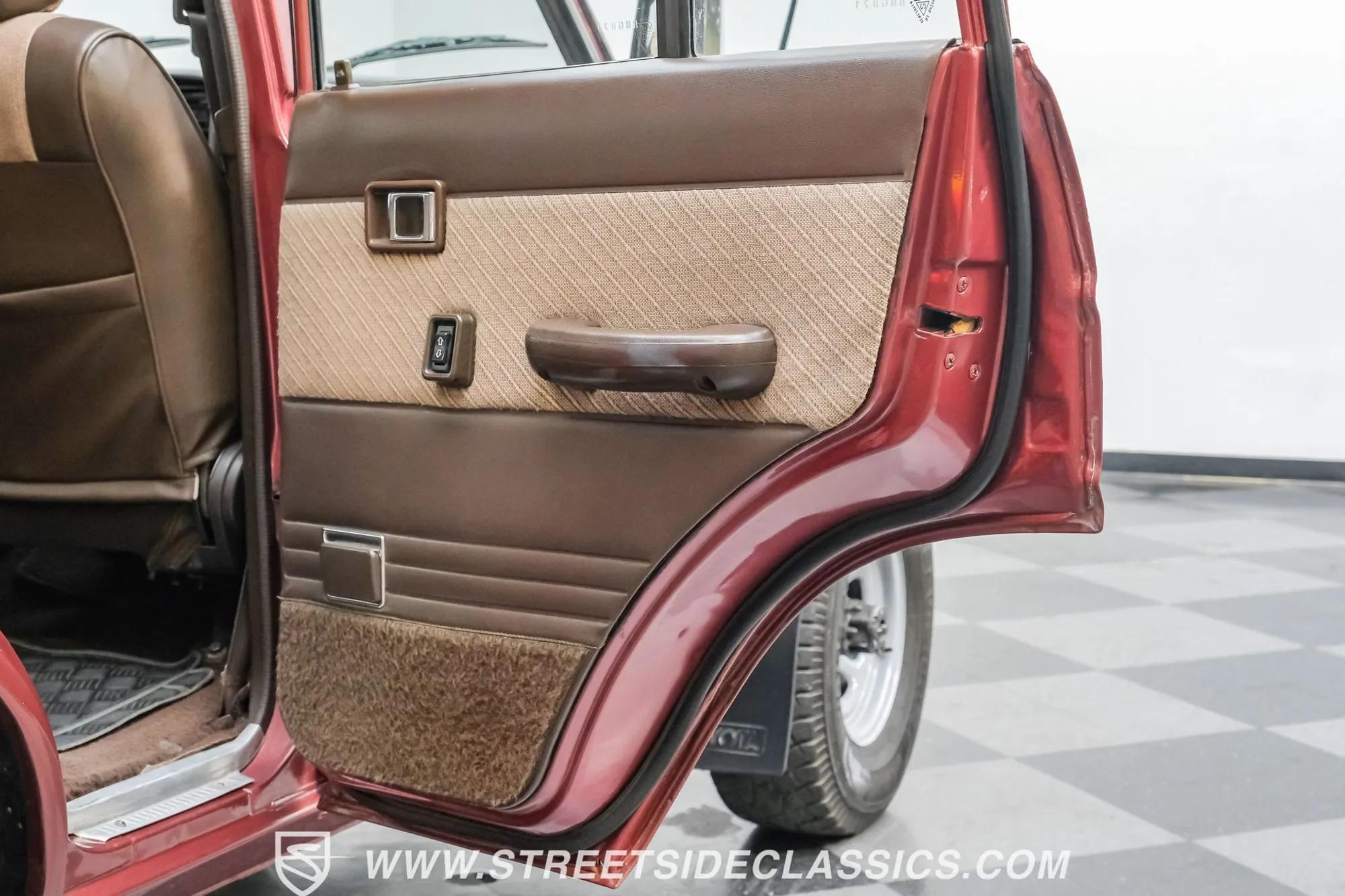 1988 Toyota Land Cruiser FJ62