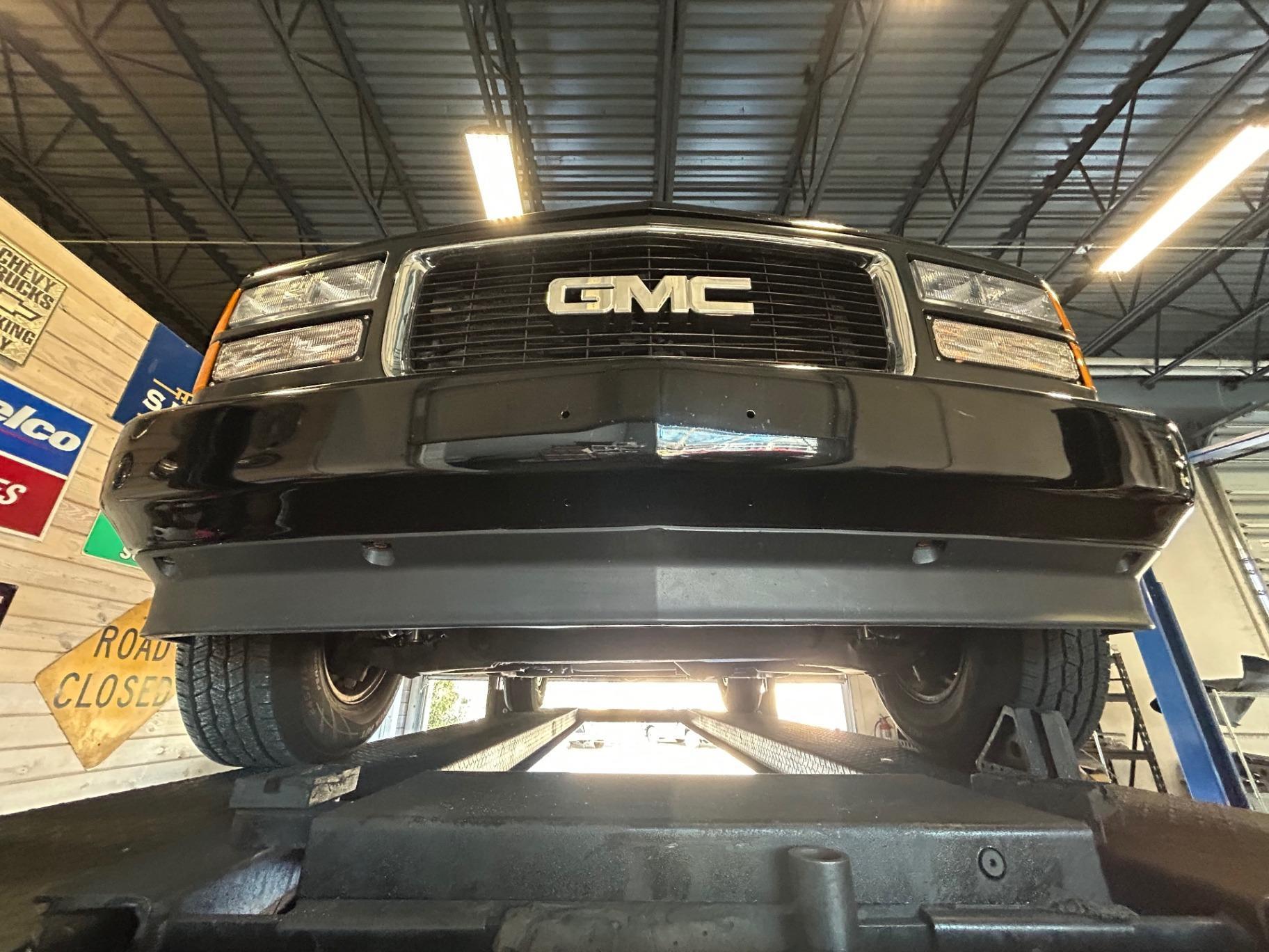 1996 GMC Suburban SLE