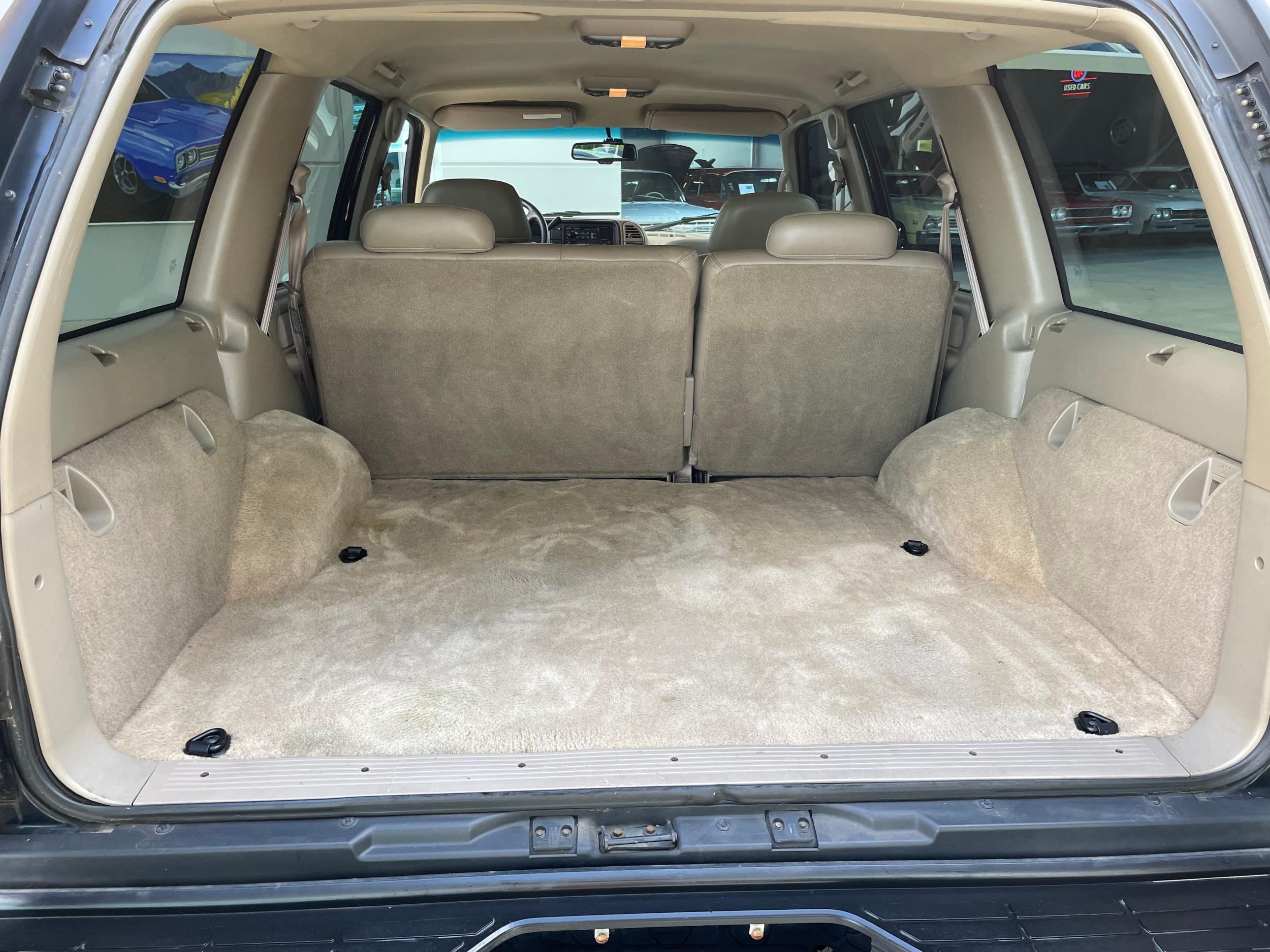 1996 GMC Suburban SLE