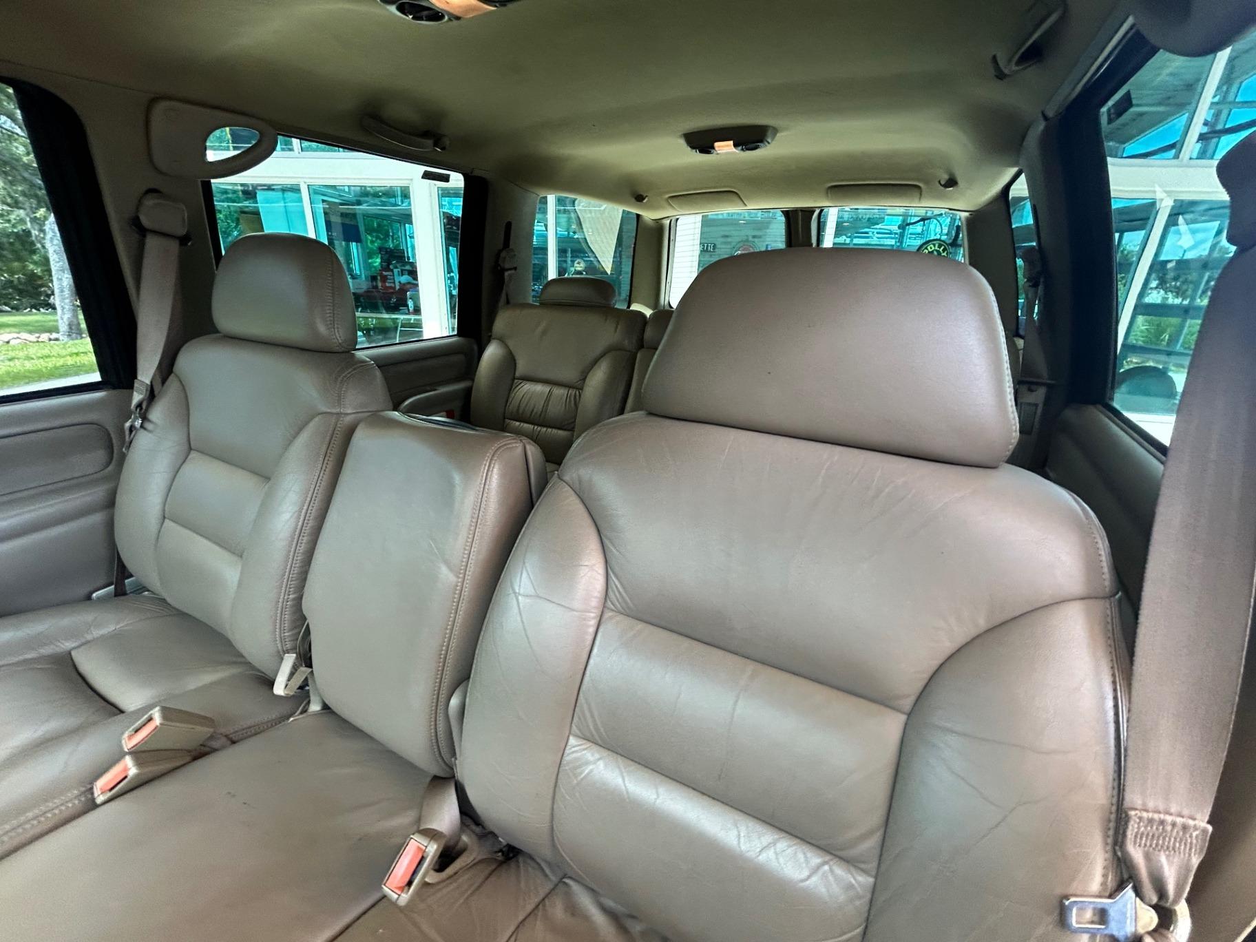 1996 GMC Suburban SLE