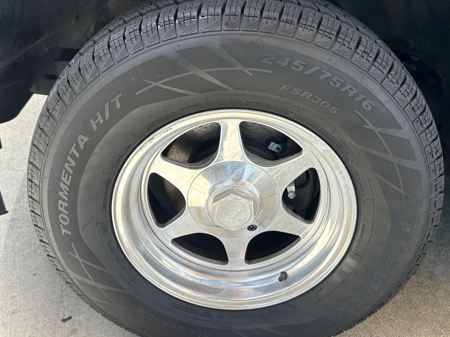 1996 GMC Suburban SLE