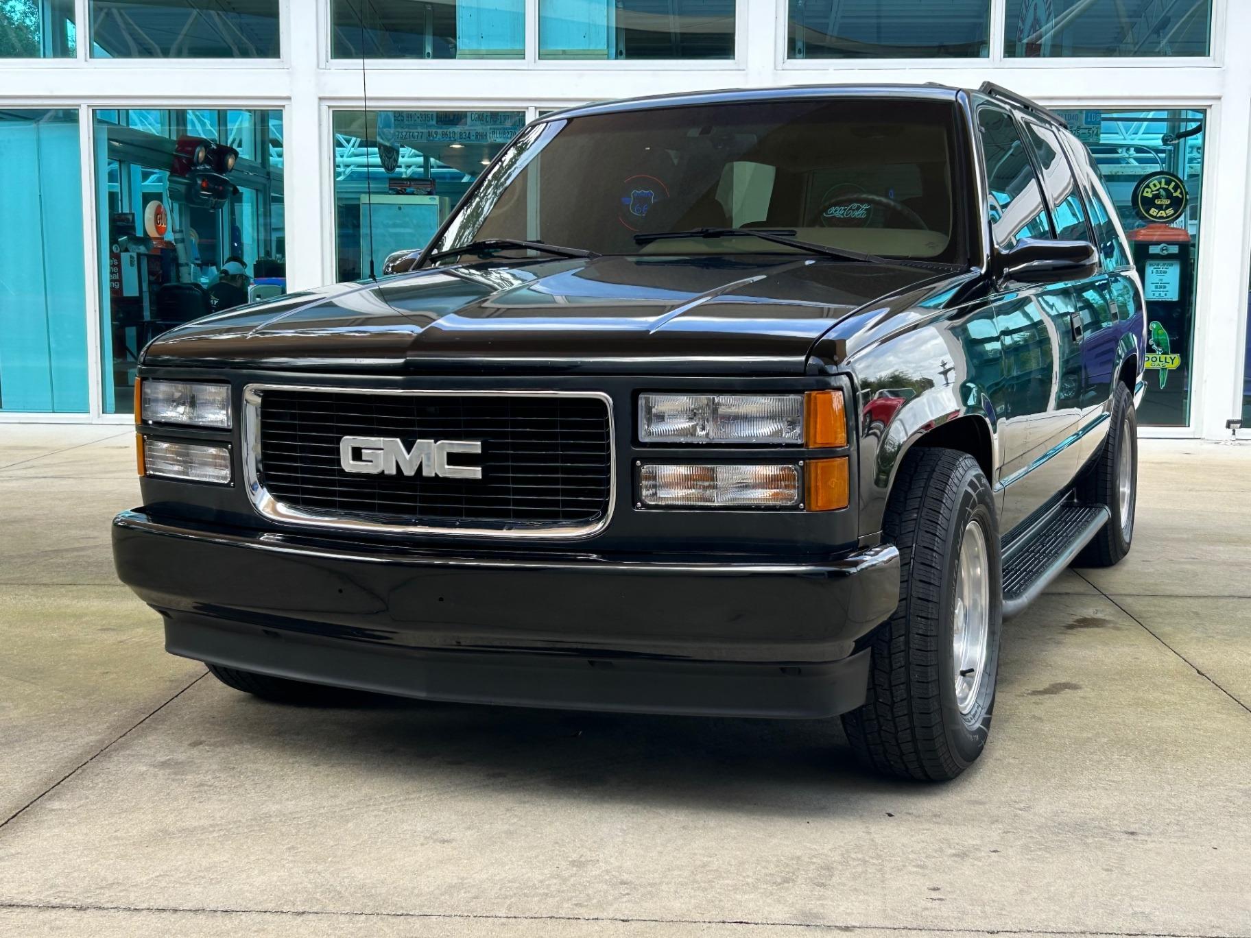  GMC Suburban