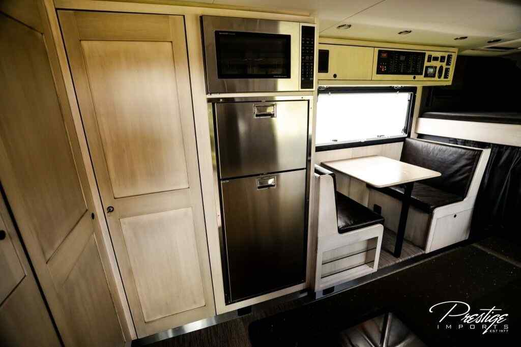 2019 EarthRoamer XV-LTS 228