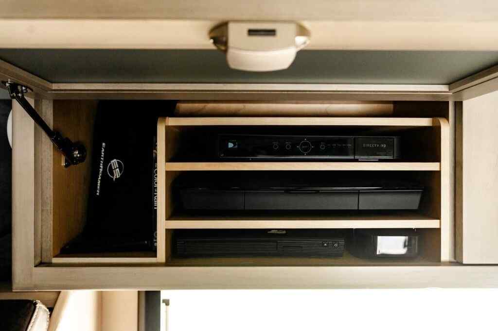 2019 EarthRoamer XV-LTS 228