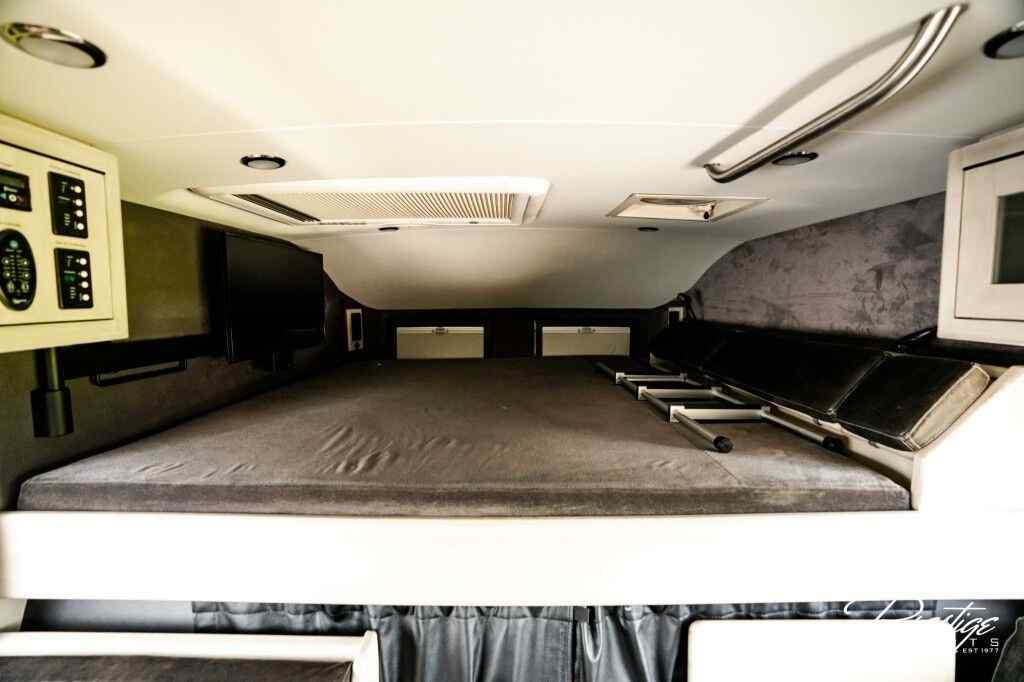 2019 EarthRoamer XV-LTS 228