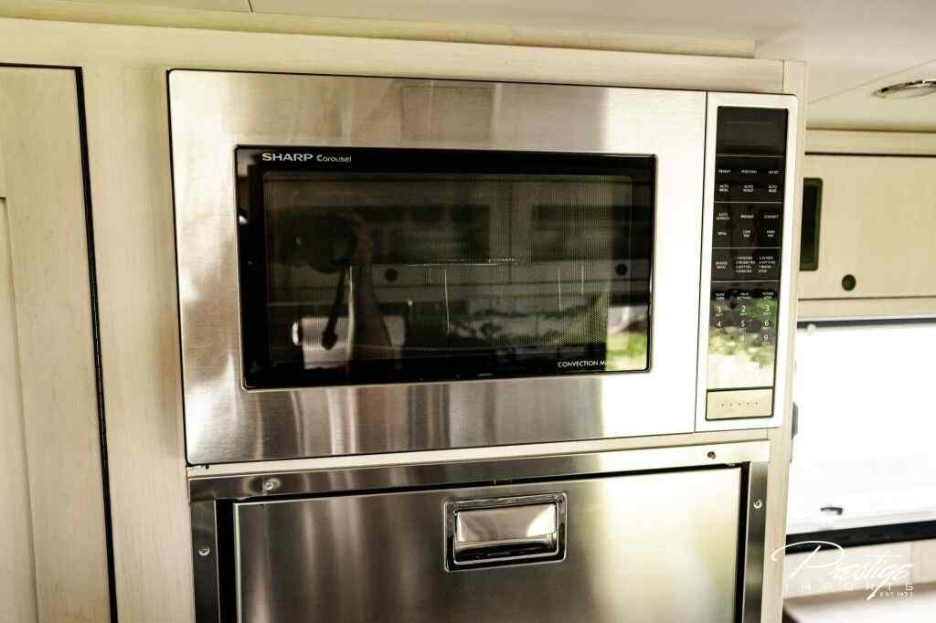 2019 EarthRoamer XV-LTS 228