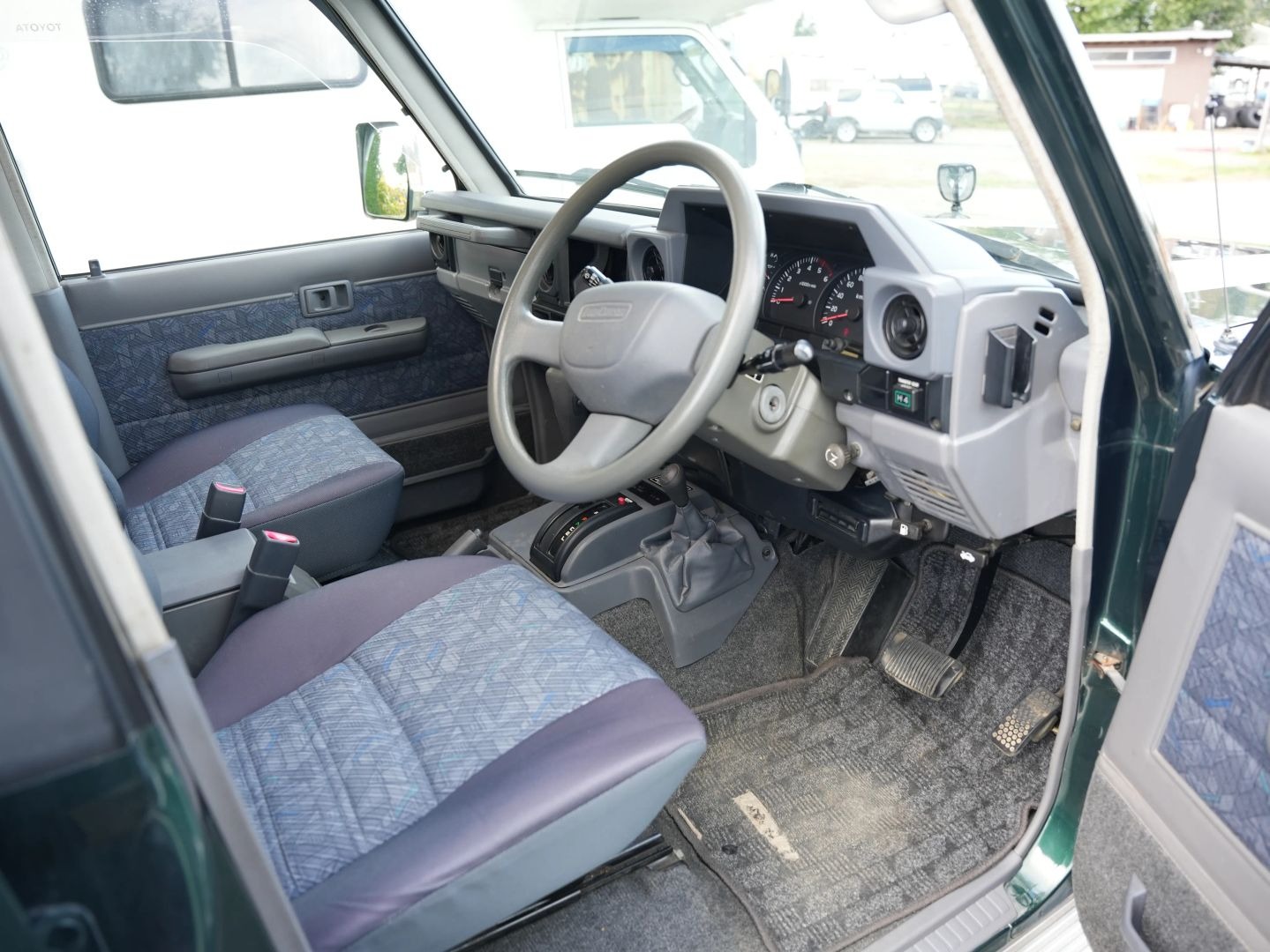 1998 Toyota Land Cruiser ZX