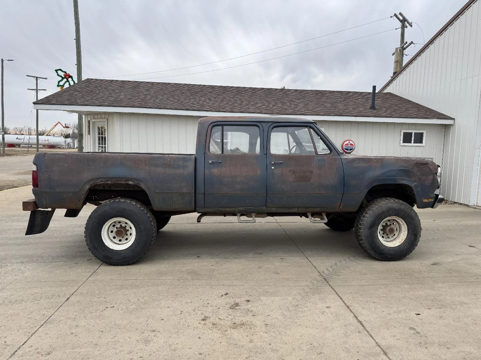 1976 Dodge W200