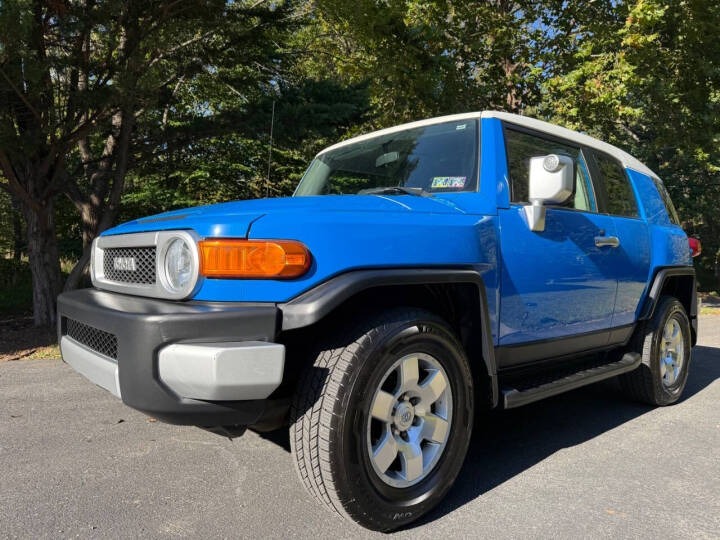 2008 Toyota FJ Cruiser - 2