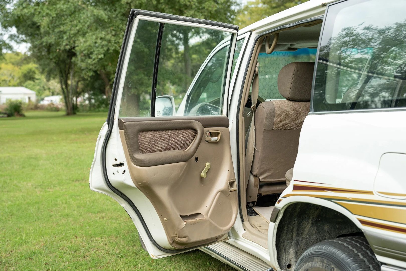 2000 Toyota Land Cruiser HZJ105