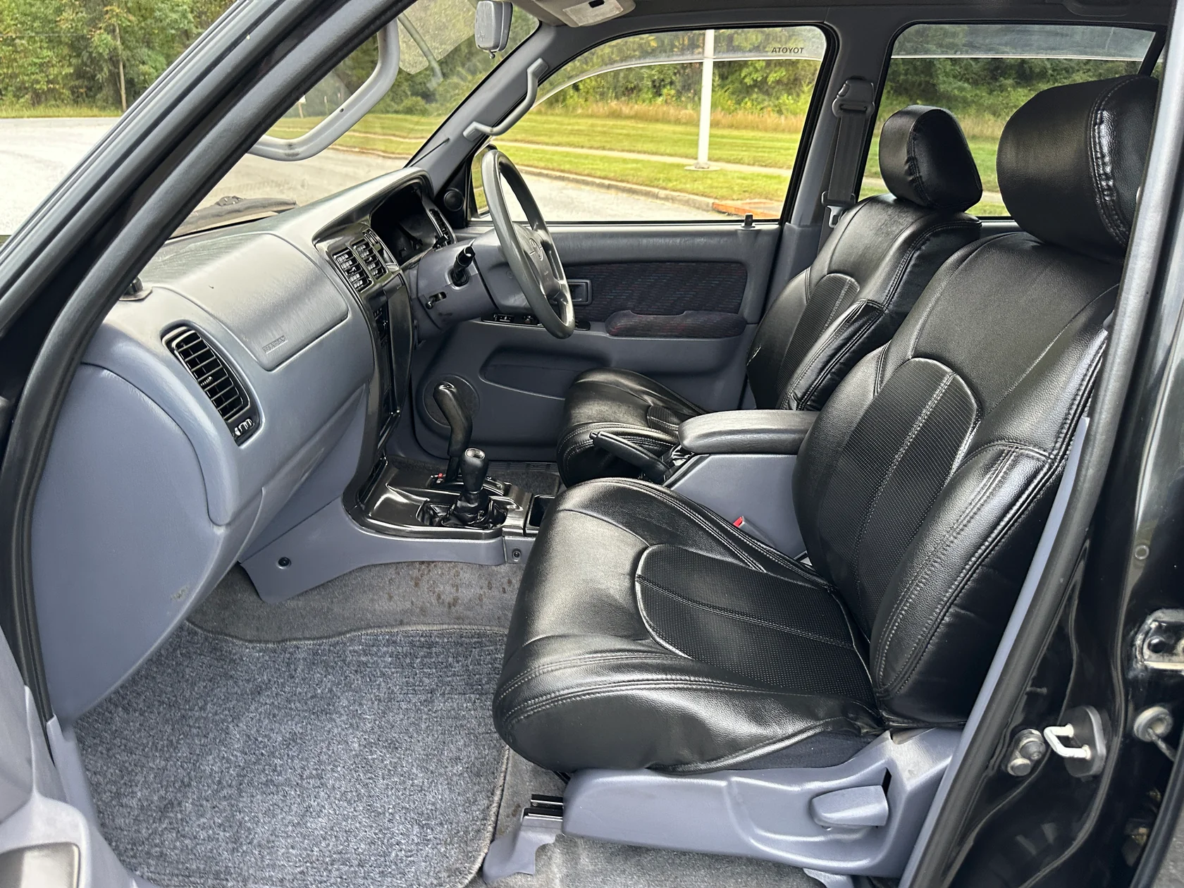 1998 Toyota Hilux Surf SSR-X Limited