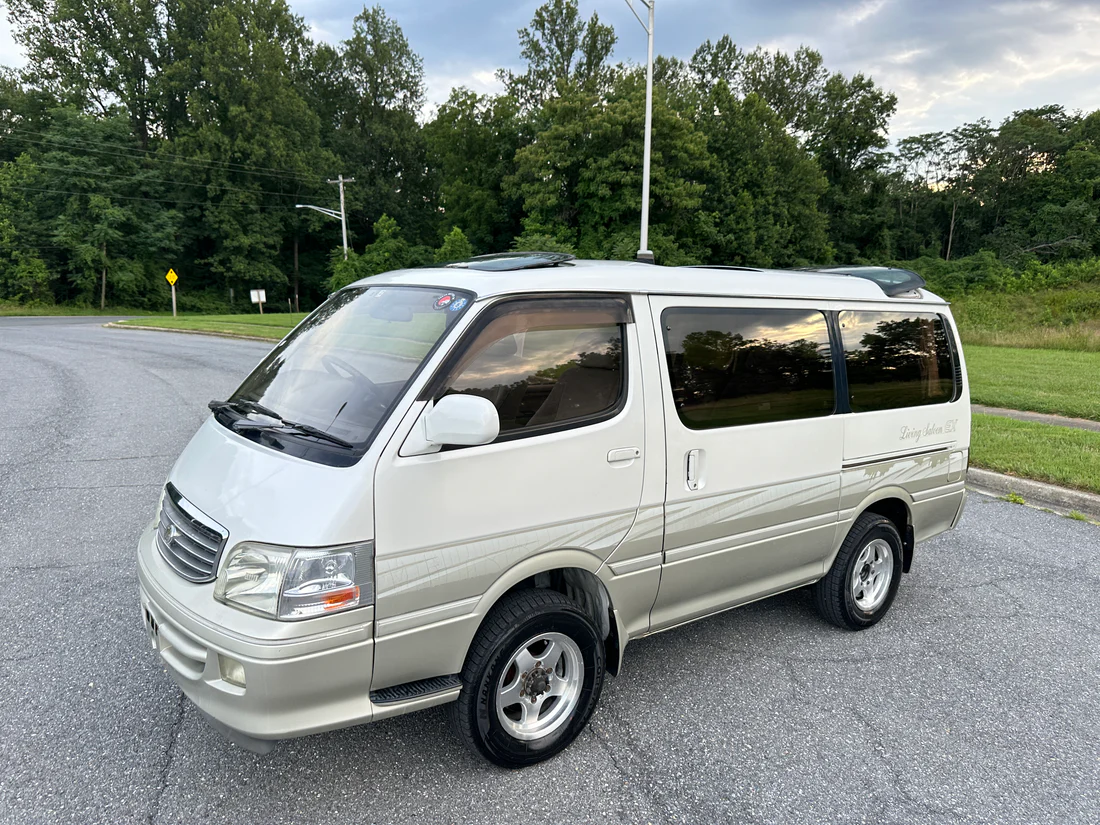 Pending Sale: 1999 Toyota HiAce Custom Living Saloon EX - 3