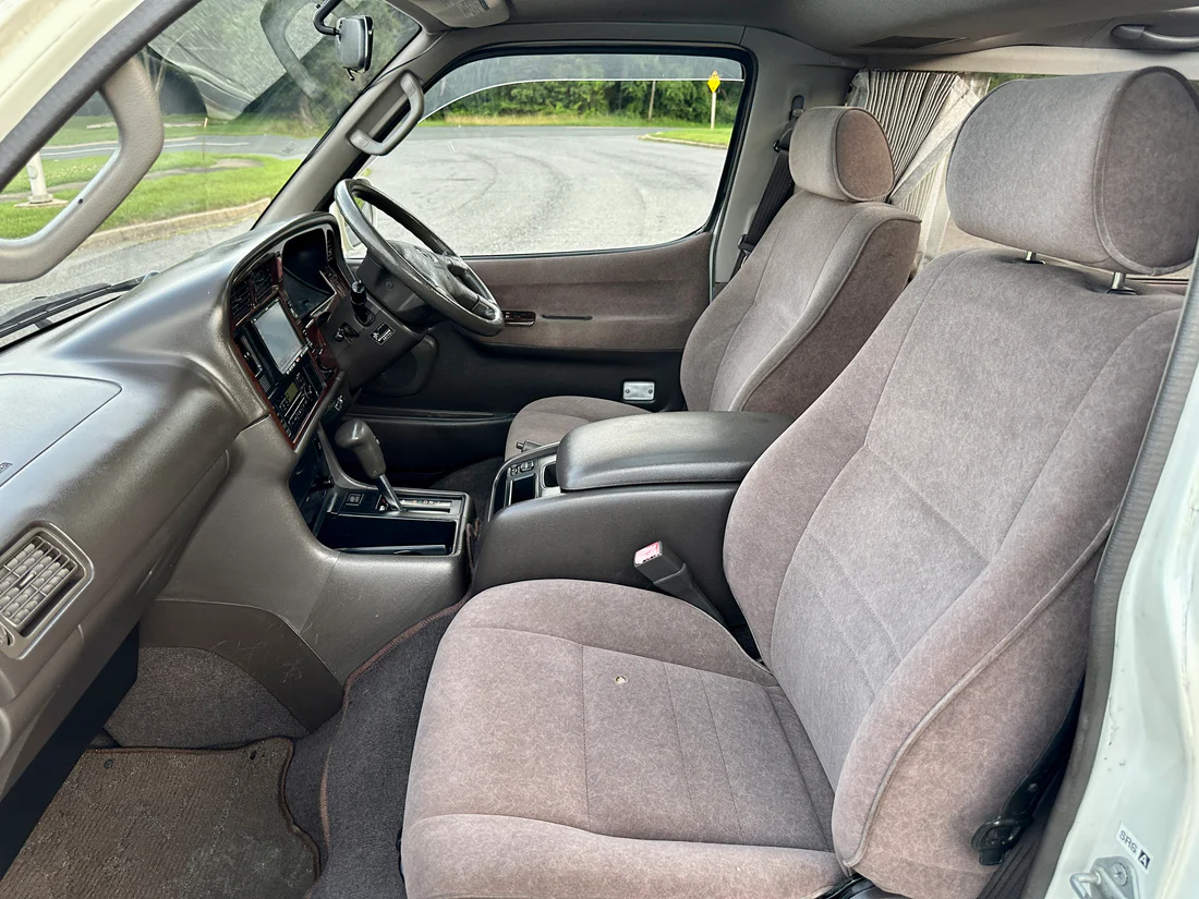 Pending Sale: 1999 Toyota HiAce Custom Living Saloon EX