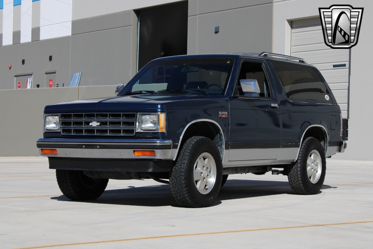 1988 Chevrolet S-10 Blazer-1