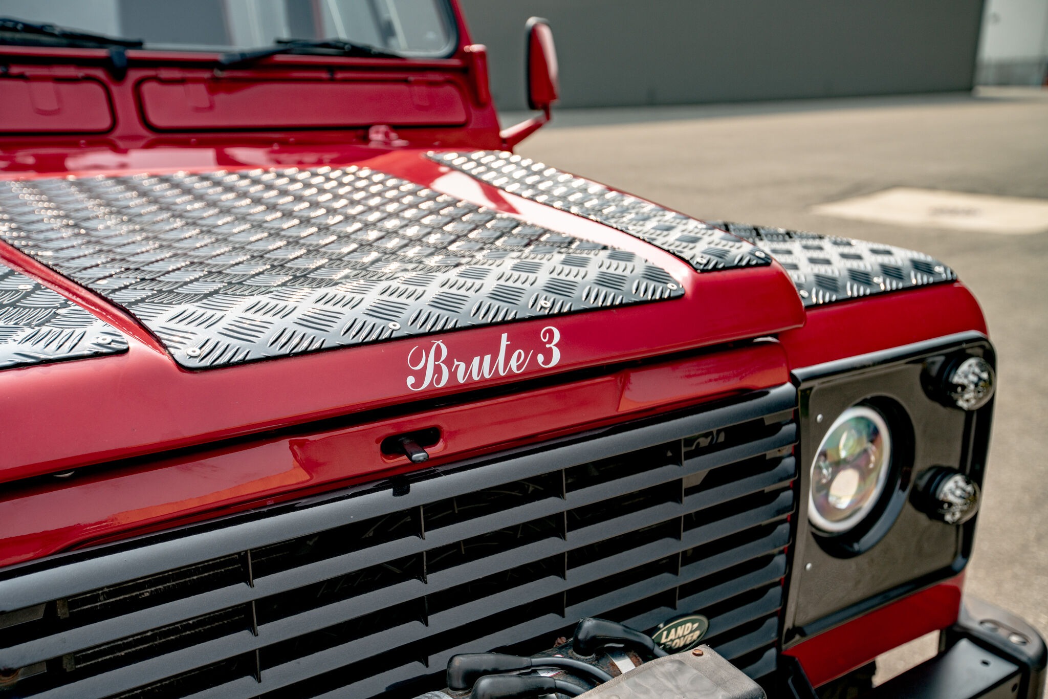 Sold: 1992 Land Rover Defender 110 6×6