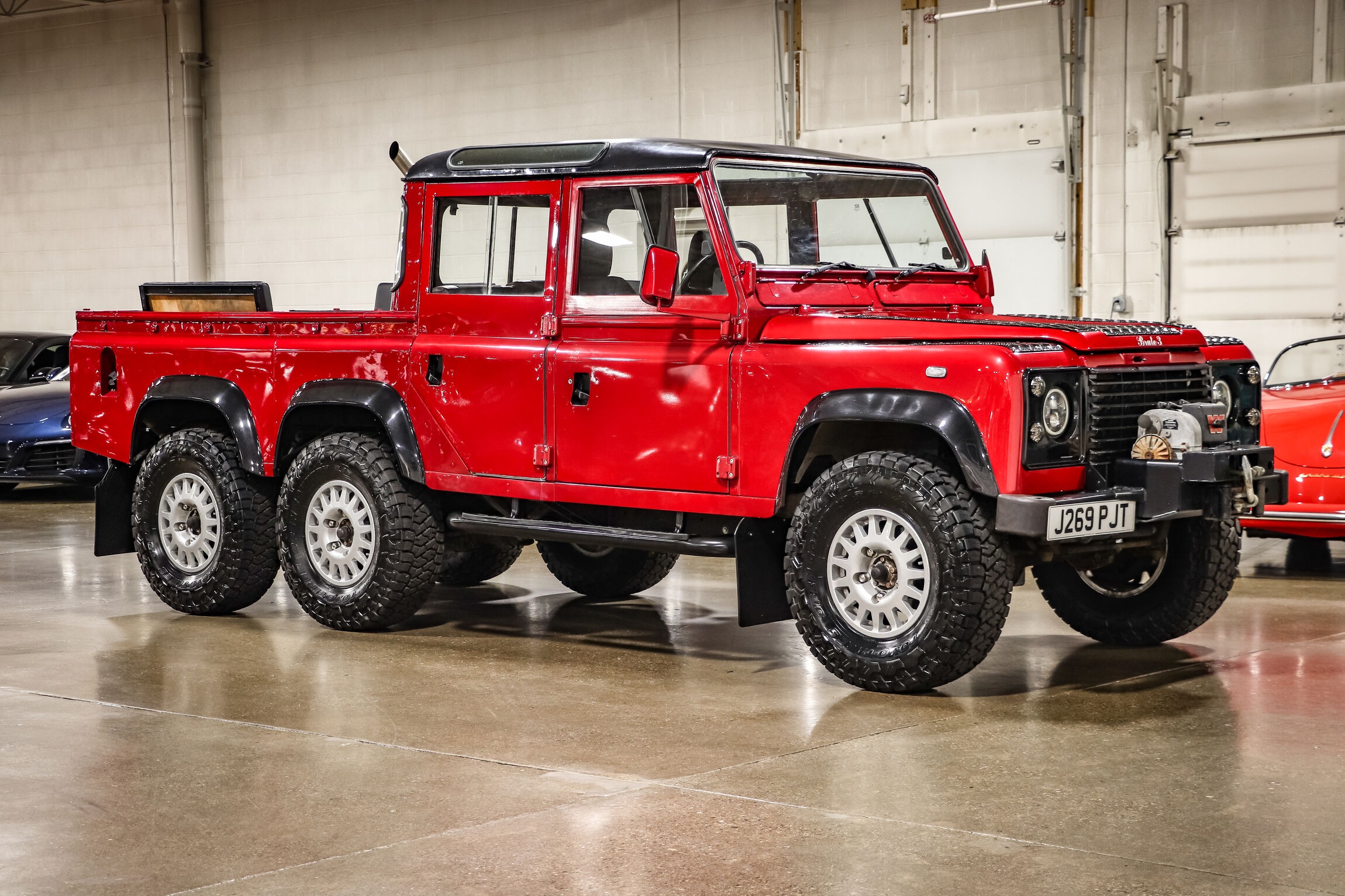 Sold: 1992 Land Rover Defender 110 6×6