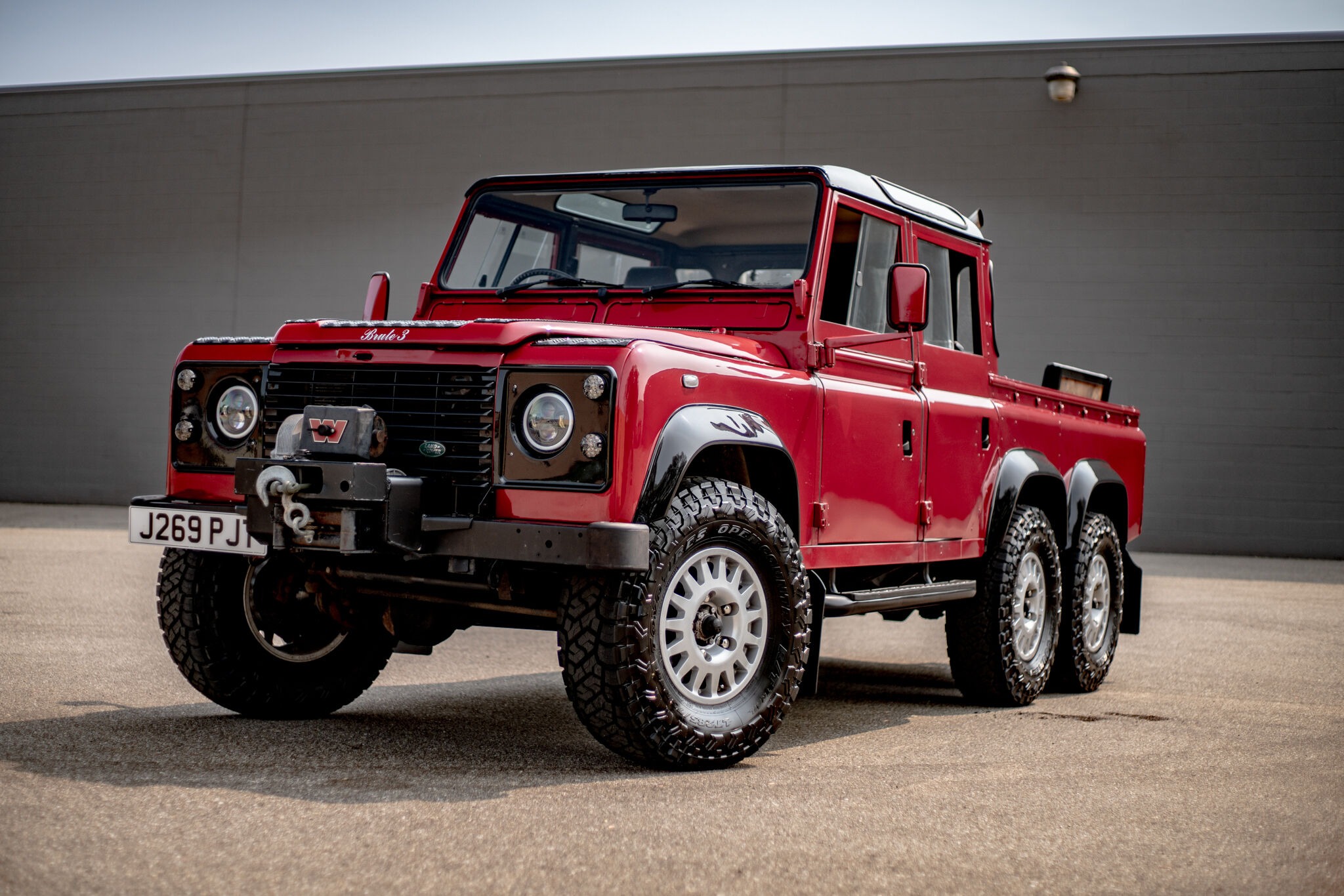 Sold: 1992 Land Rover Defender 110 6×6-1