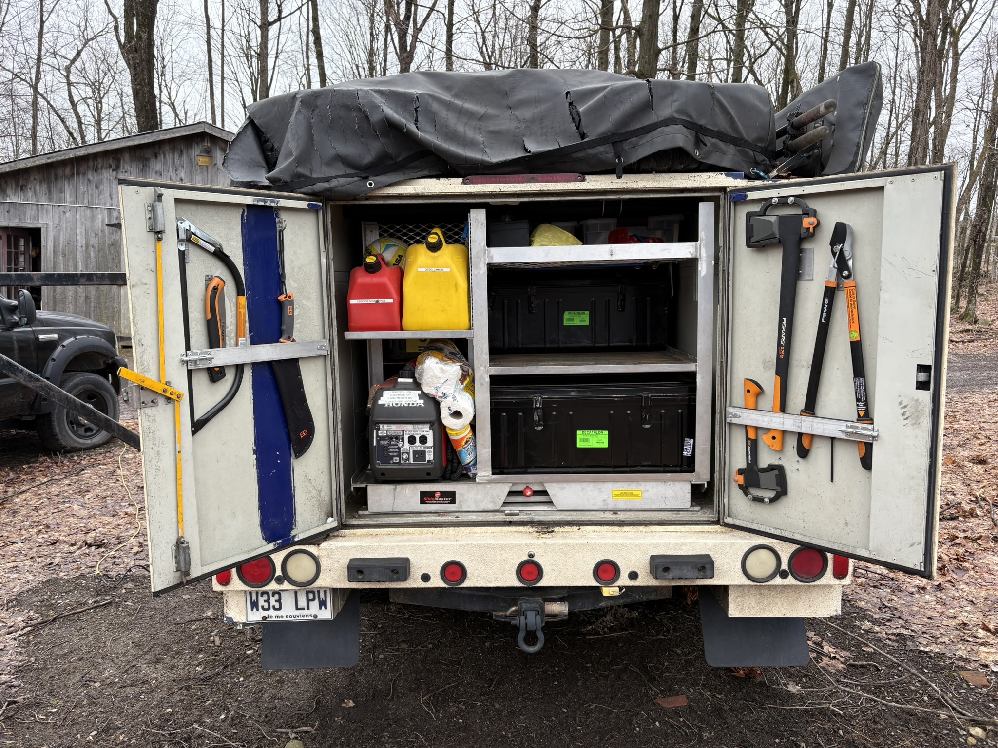 2015 Ford F-350 Camper - 3