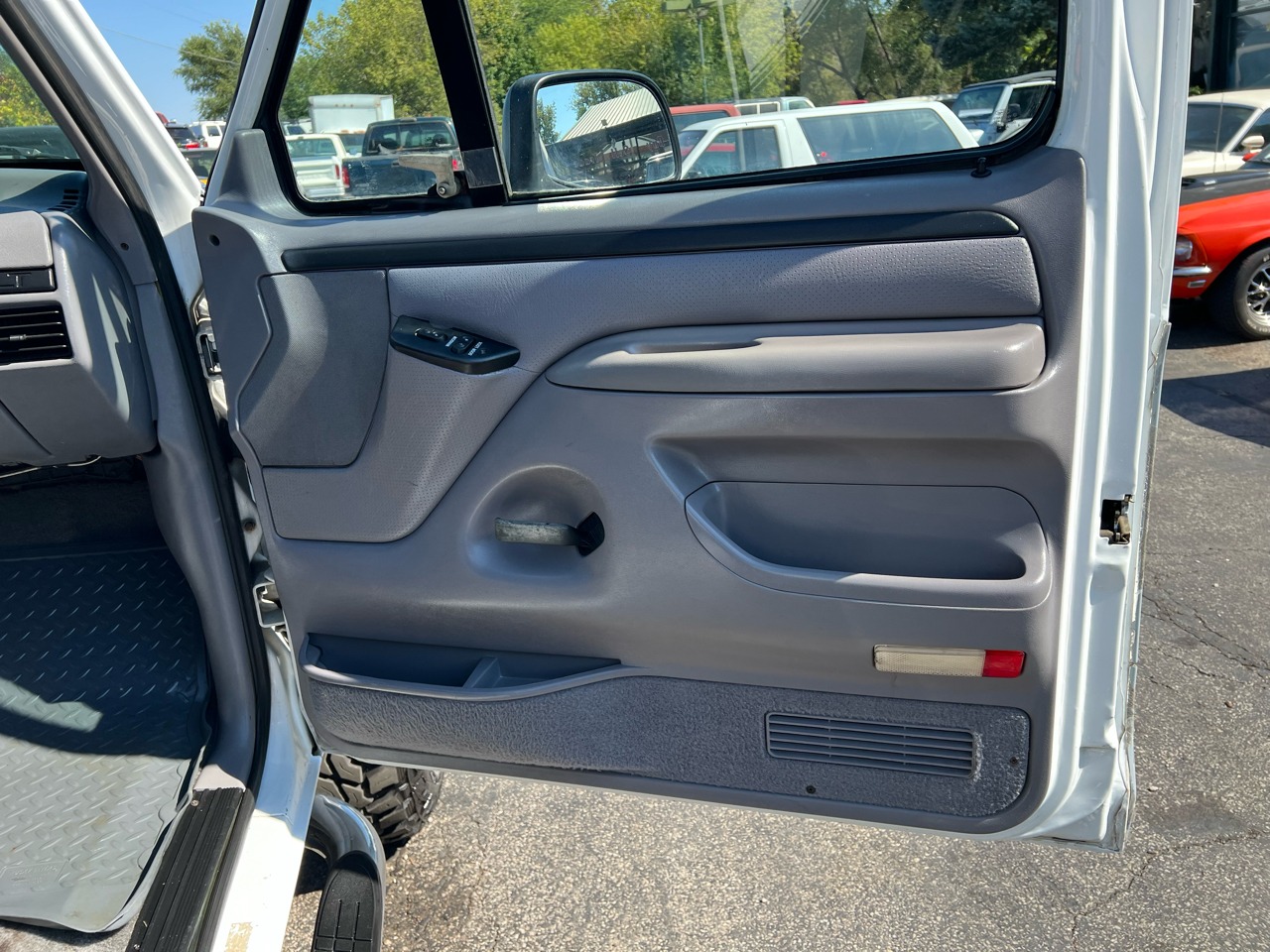1996 Ford Bronco XLT