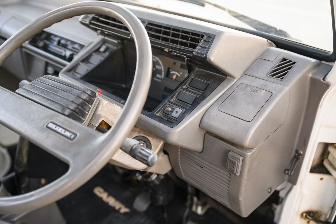 1990 Suzuki Carry Dump Truck 4×4