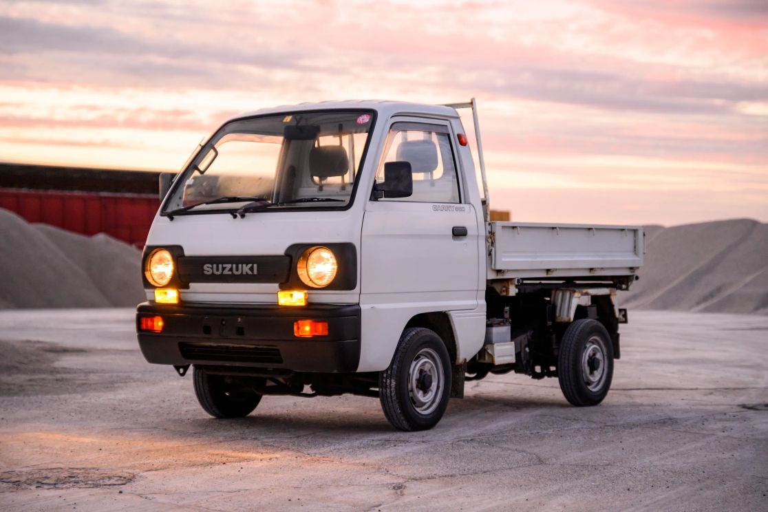 1990 Suzuki Carry Dump Truck 4×4