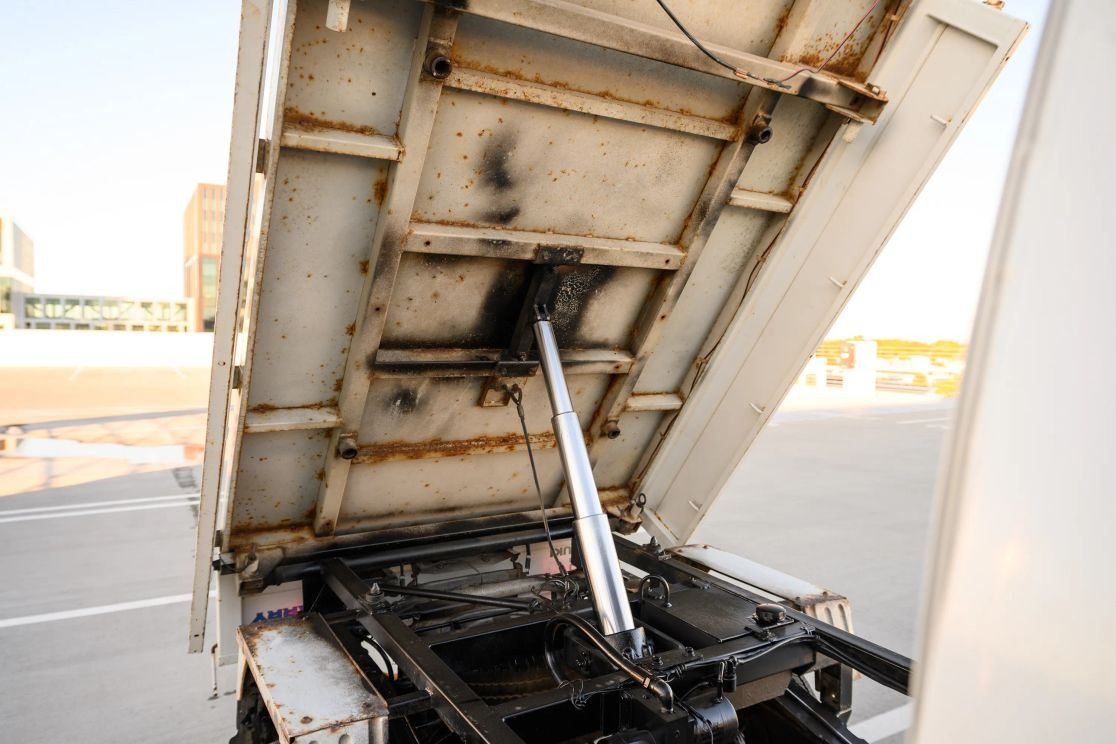1990 Suzuki Carry Dump Truck 4×4
