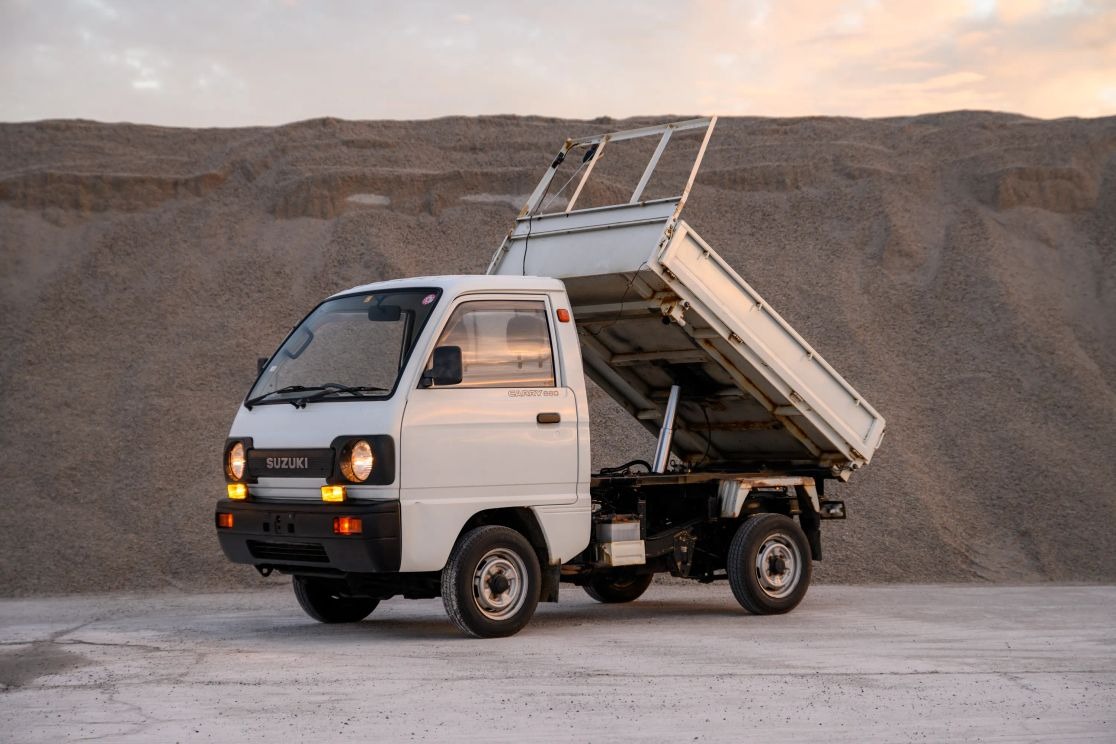 1990 Suzuki Carry Dump Truck 4×4