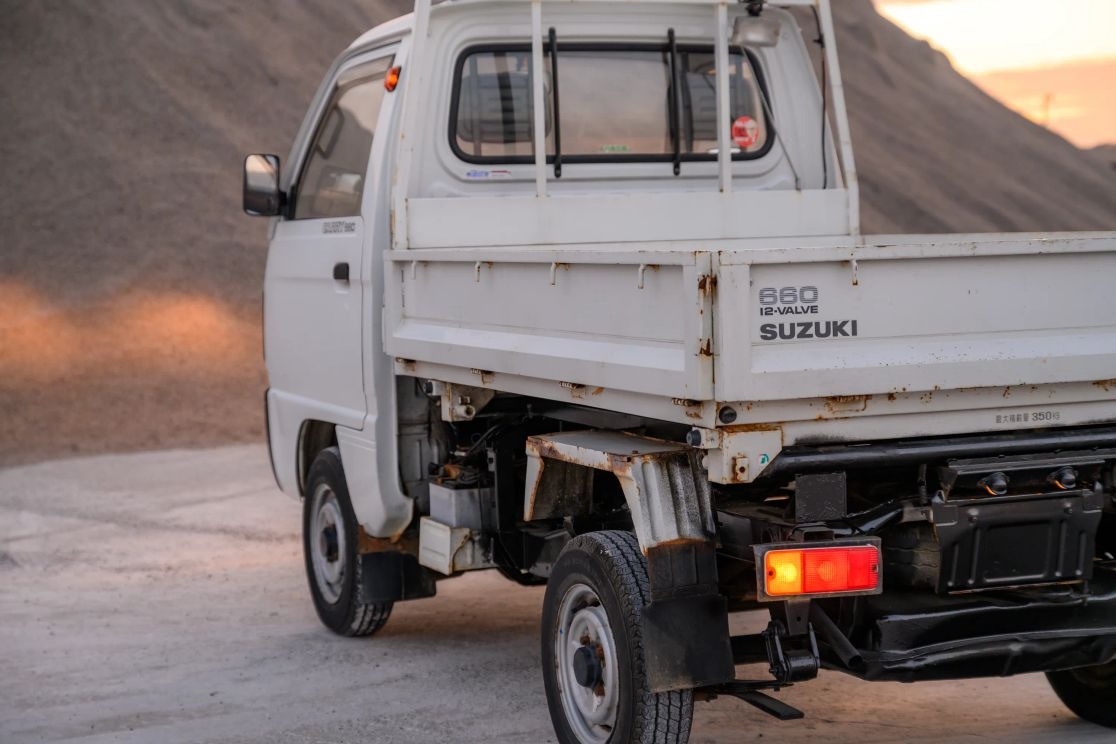 1990 Suzuki Carry Dump Truck 4×4