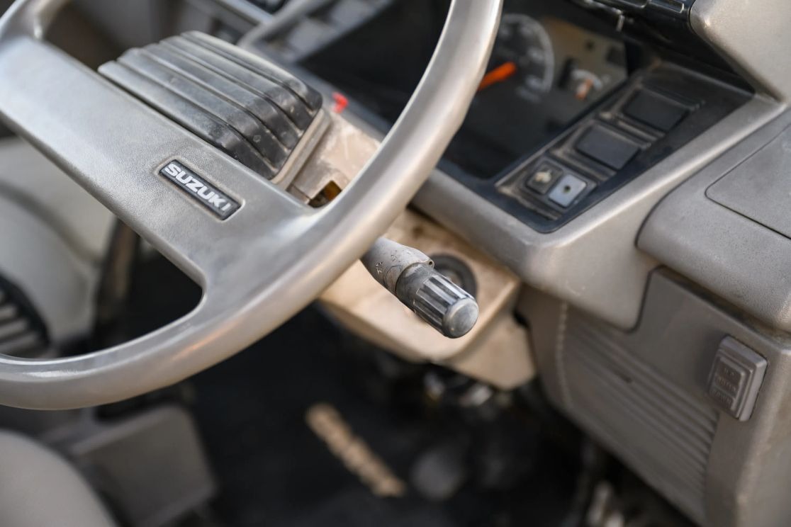 1990 Suzuki Carry Dump Truck 4×4