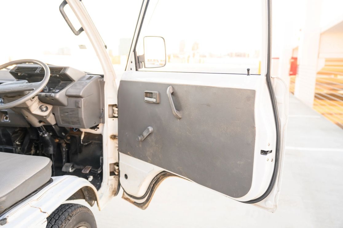 1990 Suzuki Carry Dump Truck 4×4