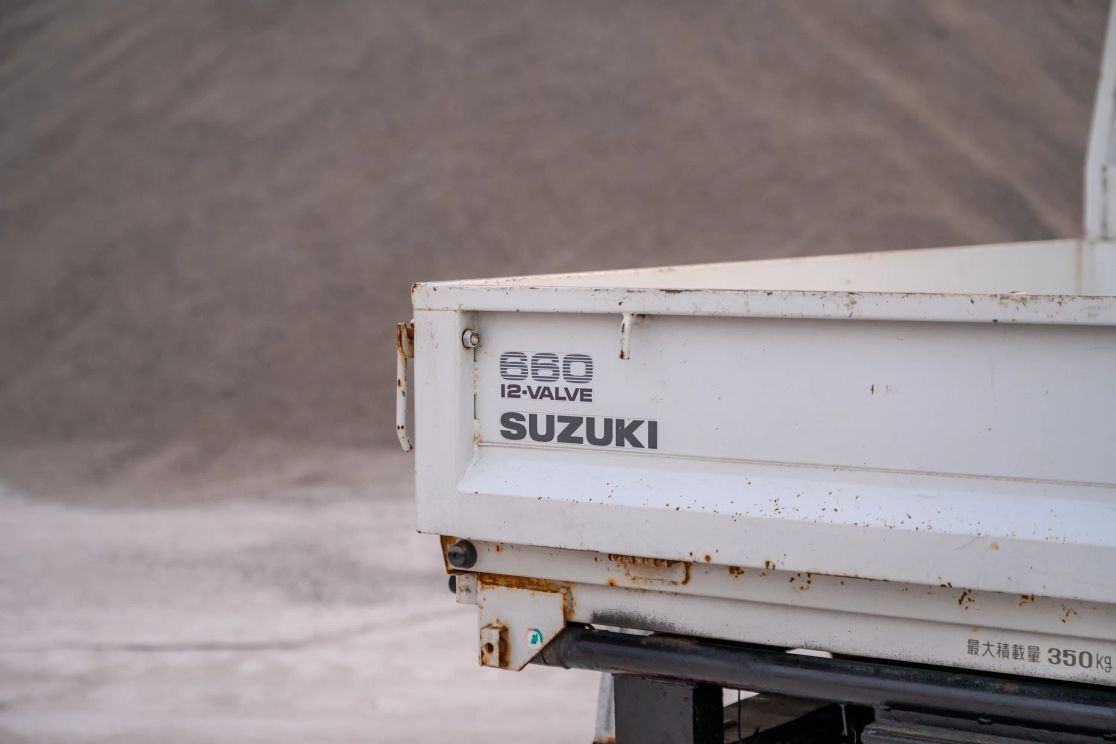 1990 Suzuki Carry Dump Truck 4×4
