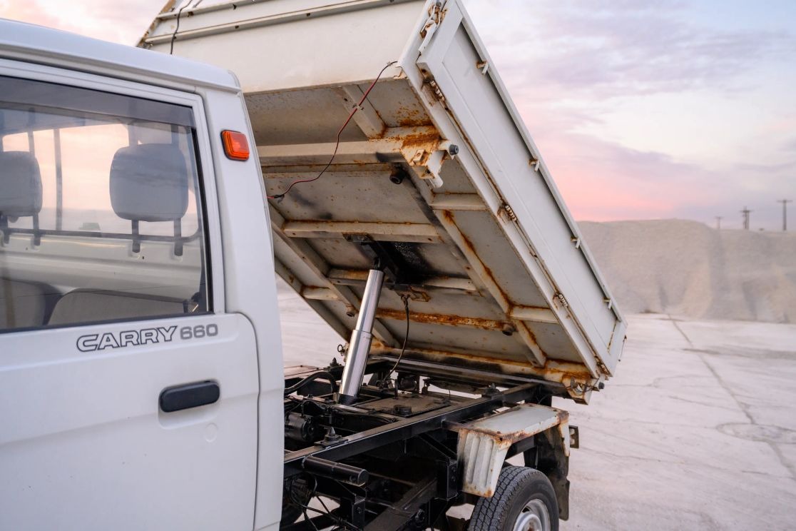 1990 Suzuki Carry Dump Truck 4×4