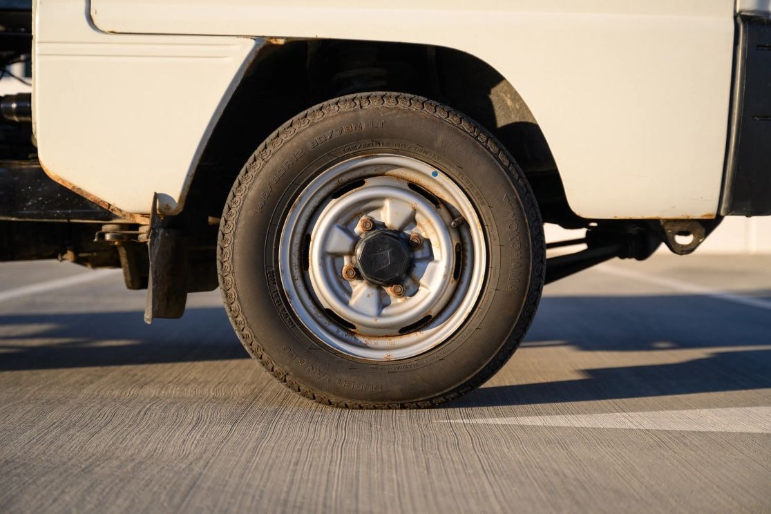 1990 Suzuki Carry Dump Truck 4×4