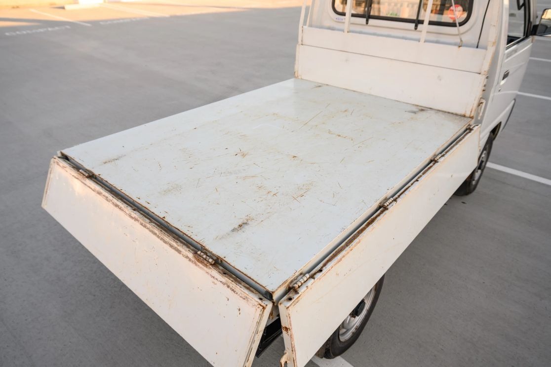 1990 Suzuki Carry Dump Truck 4×4