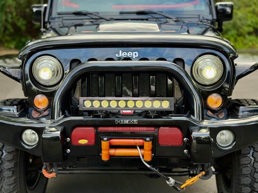 6.1 HEMI-Powered 2009 Jeep Wrangler Unlimited Rubicon