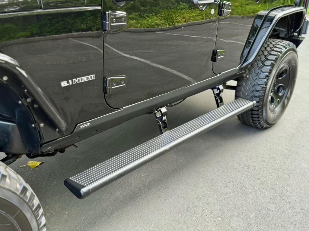 6.1 HEMI-Powered 2009 Jeep Wrangler Unlimited Rubicon