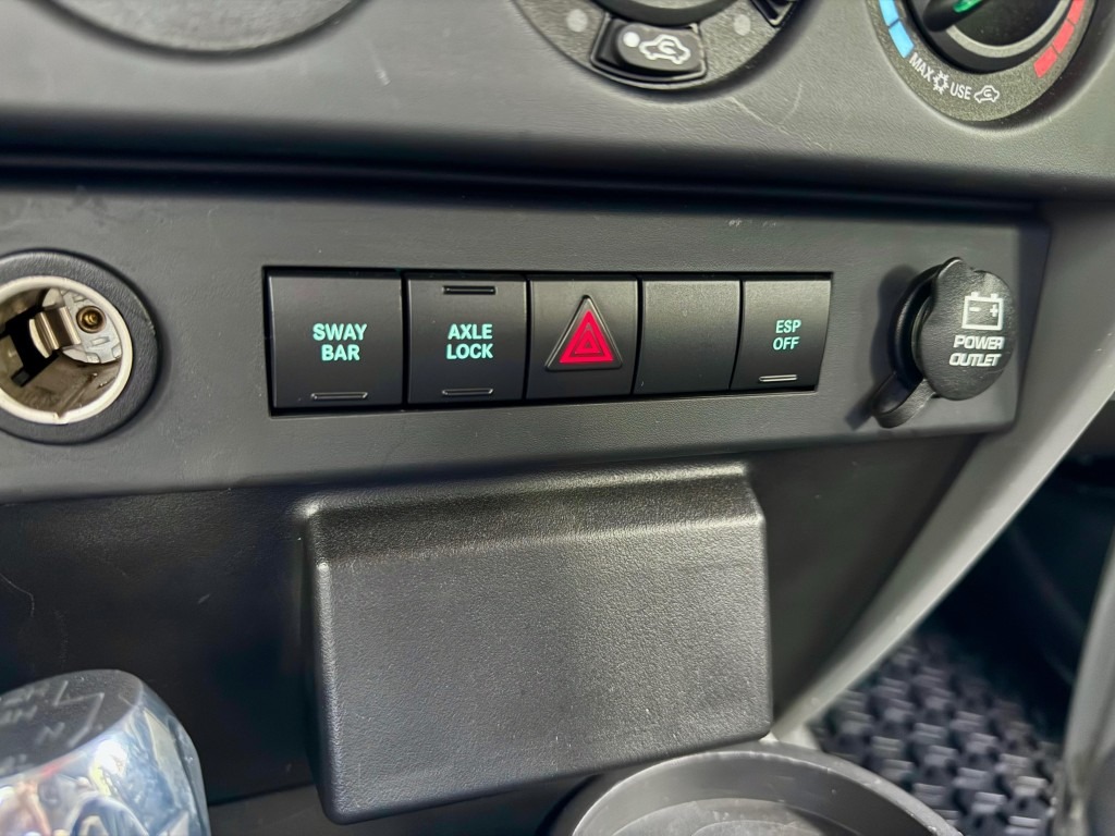 6.1 HEMI-Powered 2009 Jeep Wrangler Unlimited Rubicon