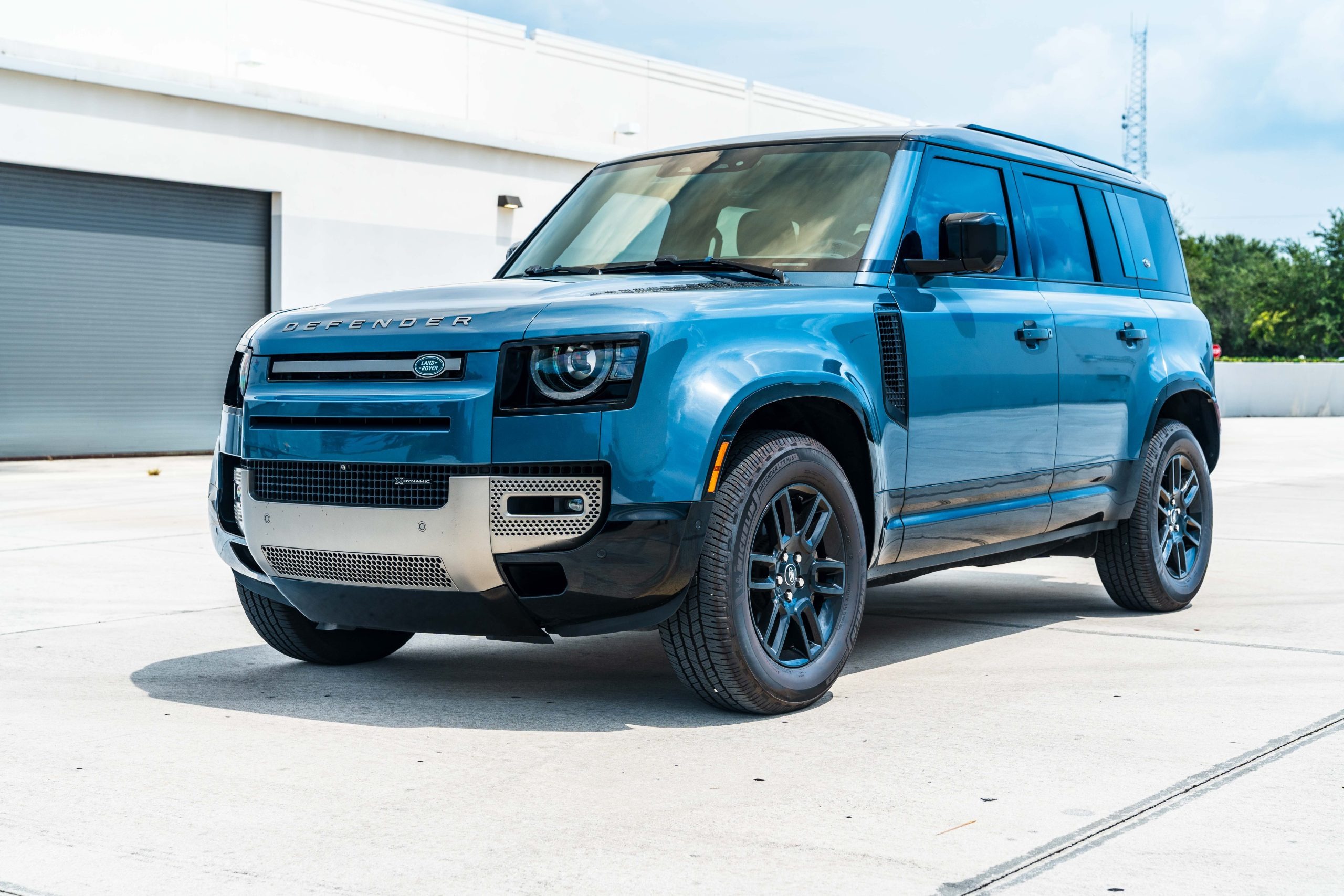 2022 Land Rover Defender 110 X-Dynamic SE
