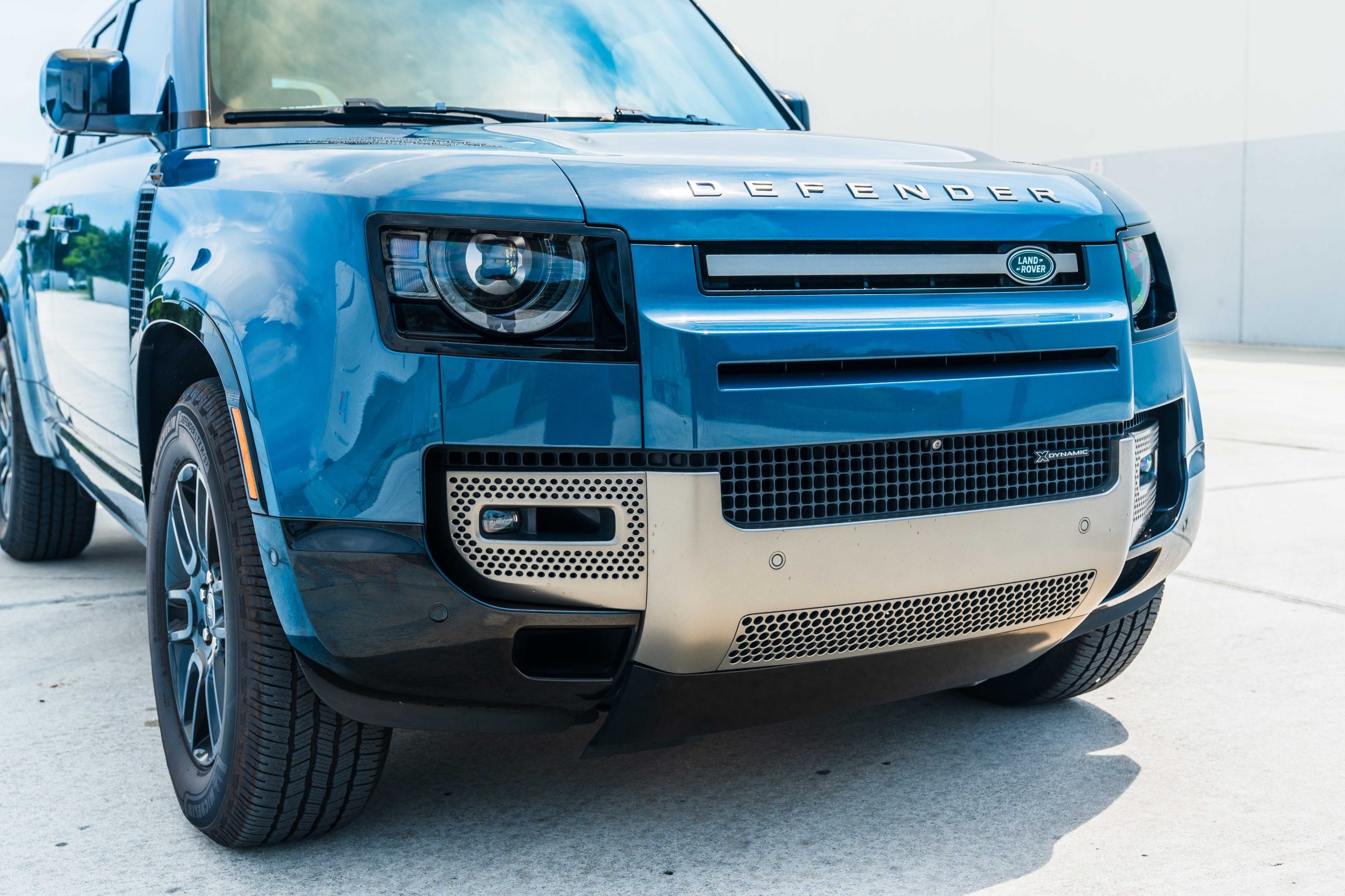 2022 Land Rover Defender 110 X-Dynamic SE