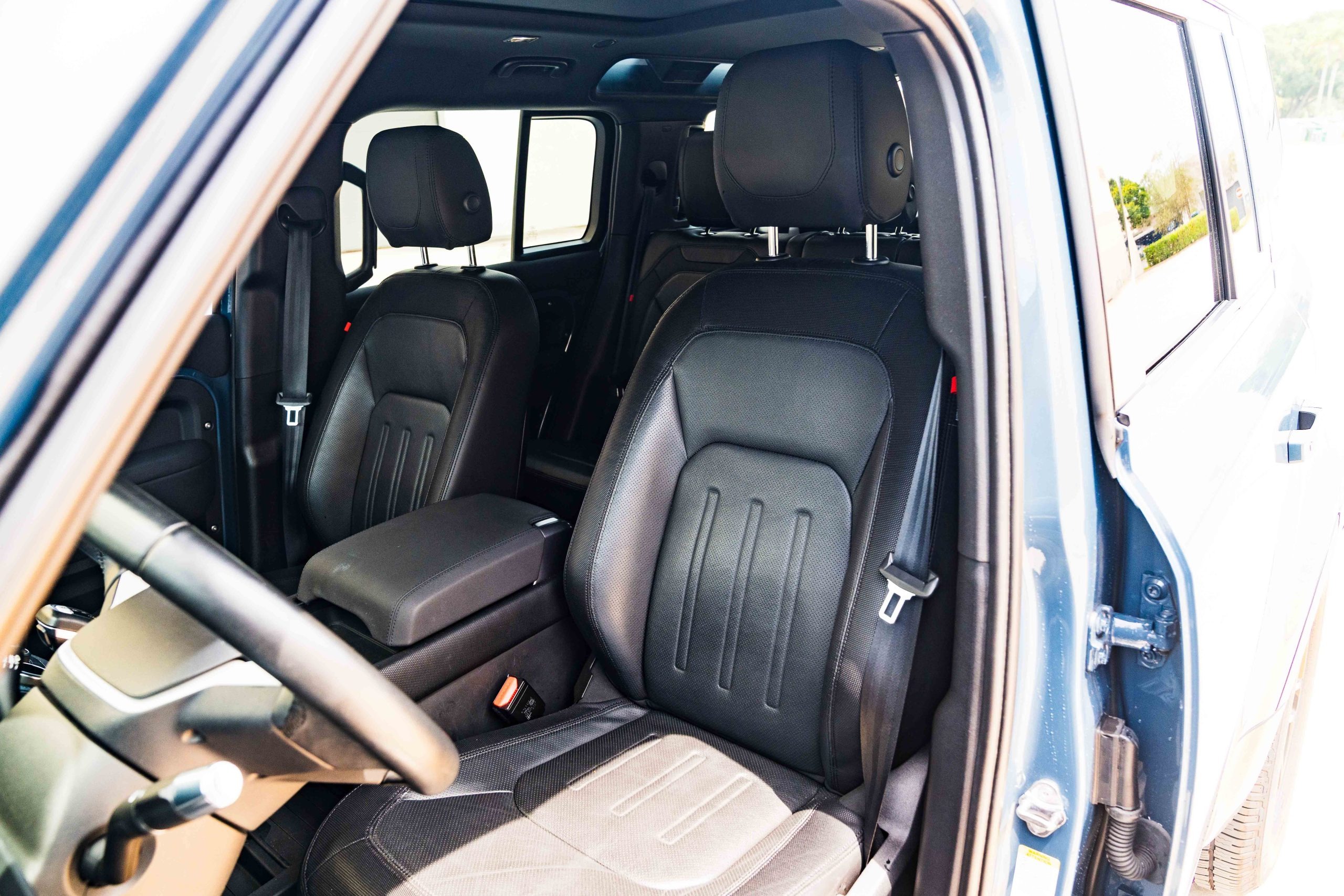 2022 Land Rover Defender 110 X-Dynamic SE