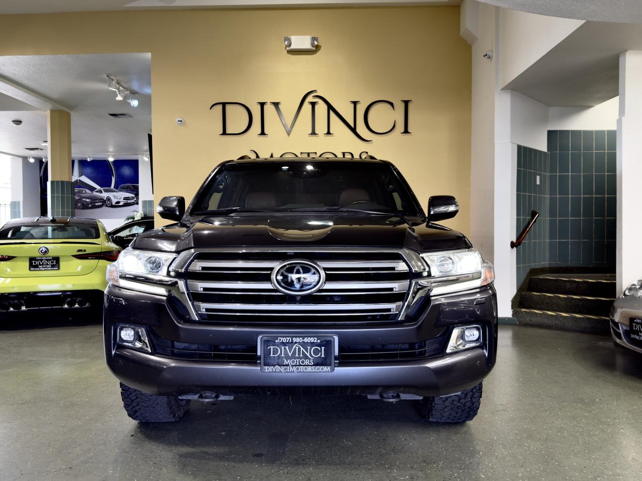 2018 Toyota Land Cruiser - 3