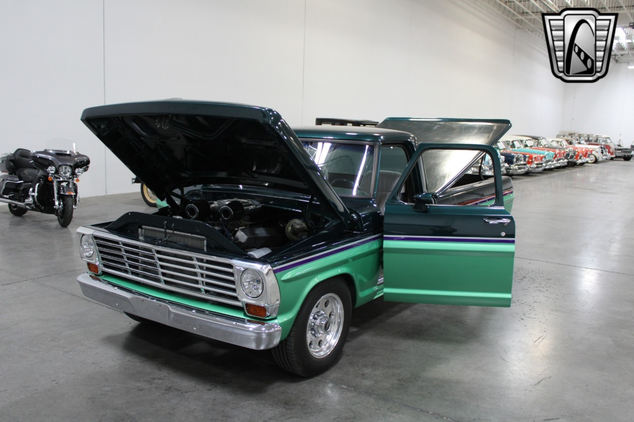 1967 Ford F-250
