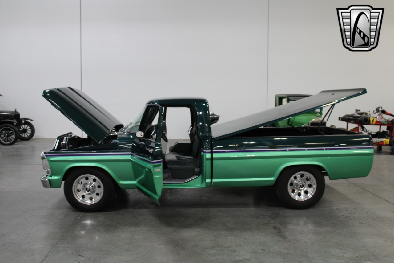1967 Ford F-250