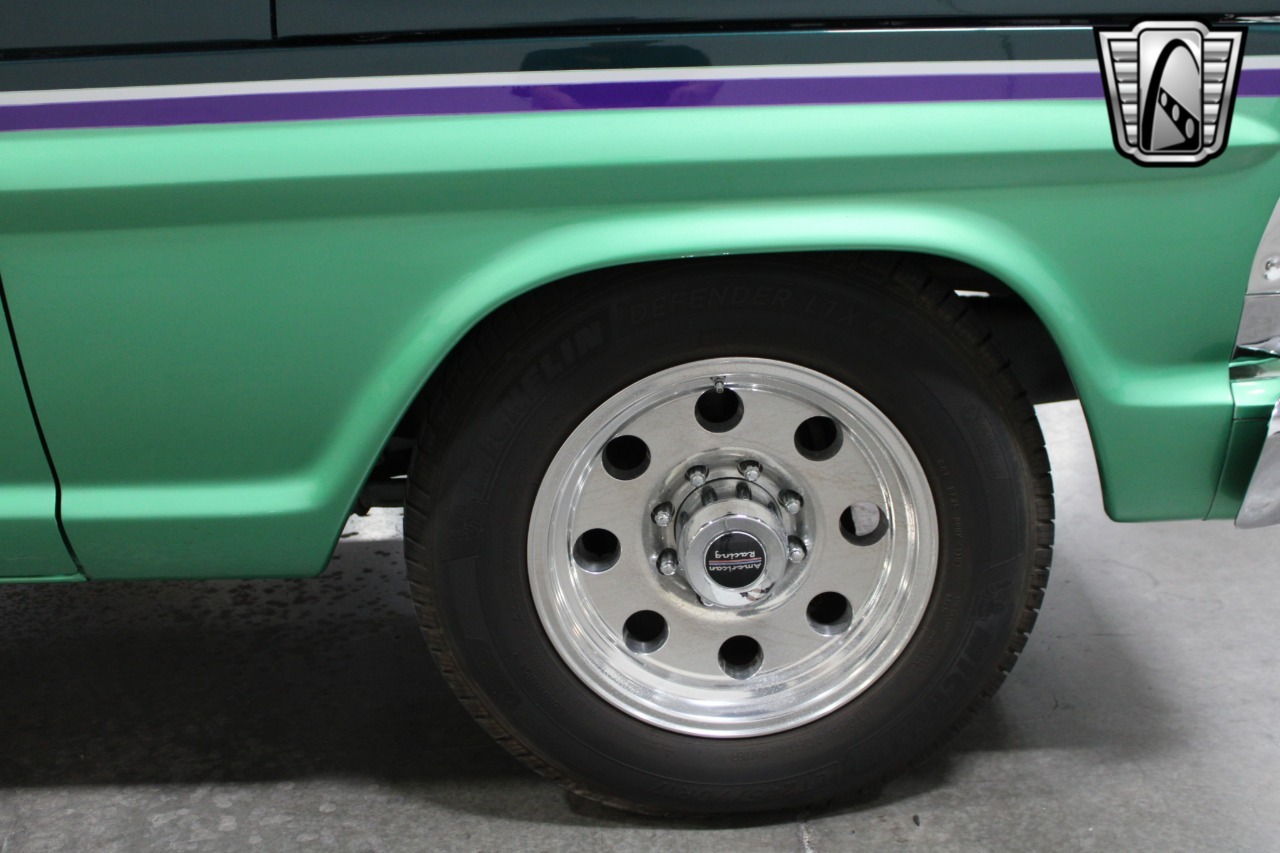 1967 Ford F-250