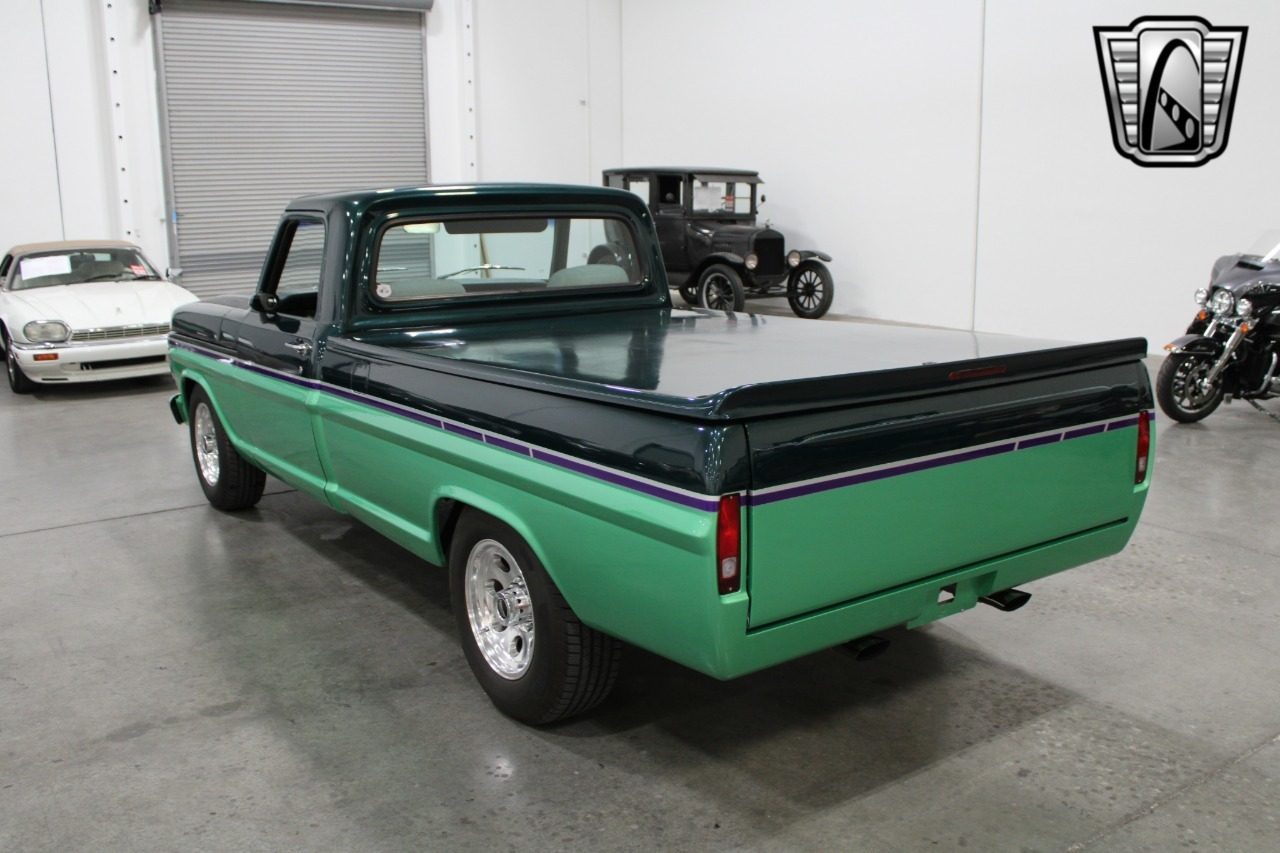 1967 Ford F-250