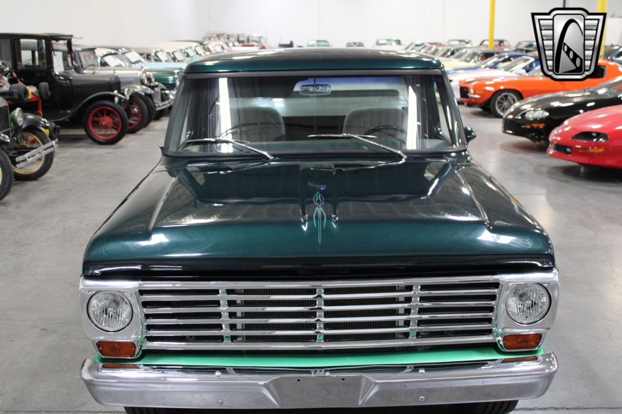 1967 Ford F-250